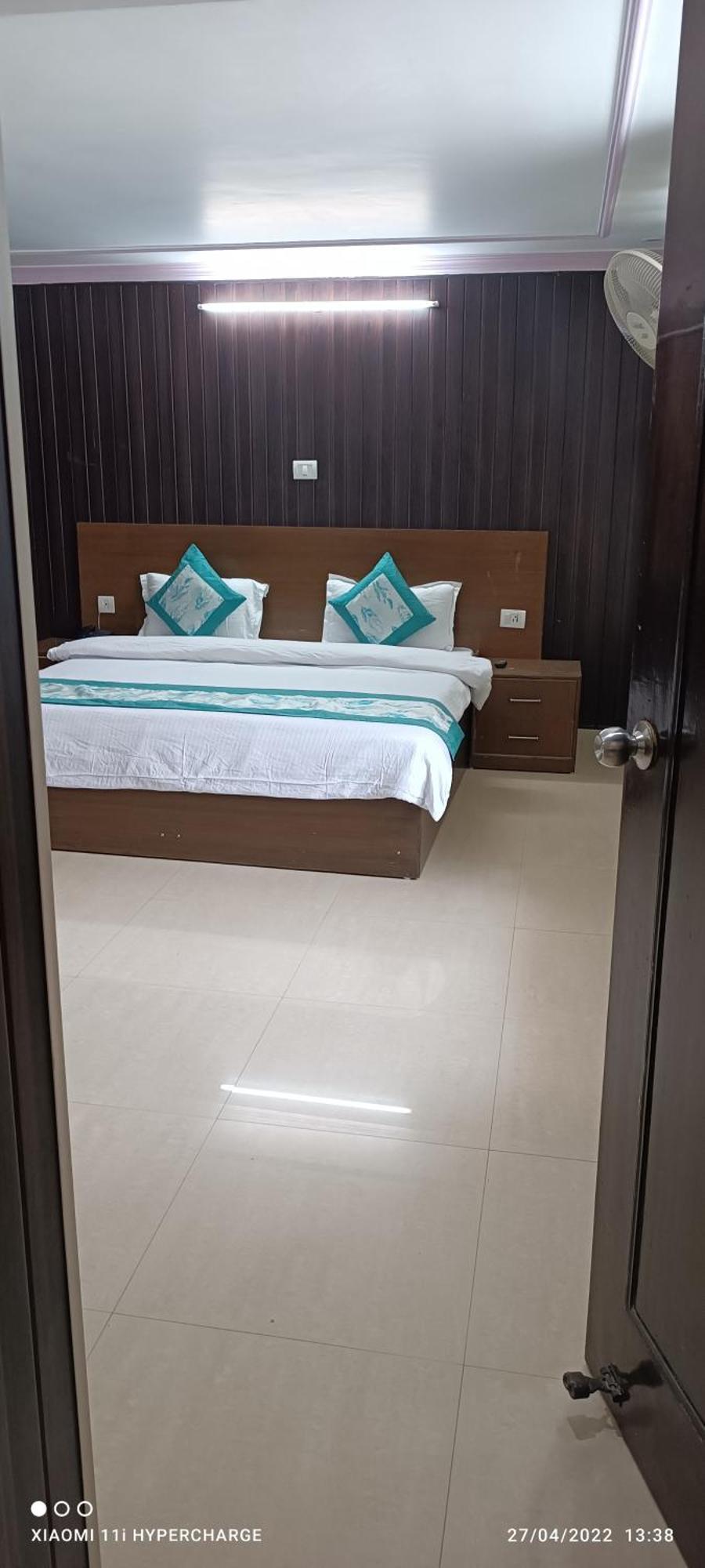 Hotel Prasanna Inn Ришикеш Экстерьер фото