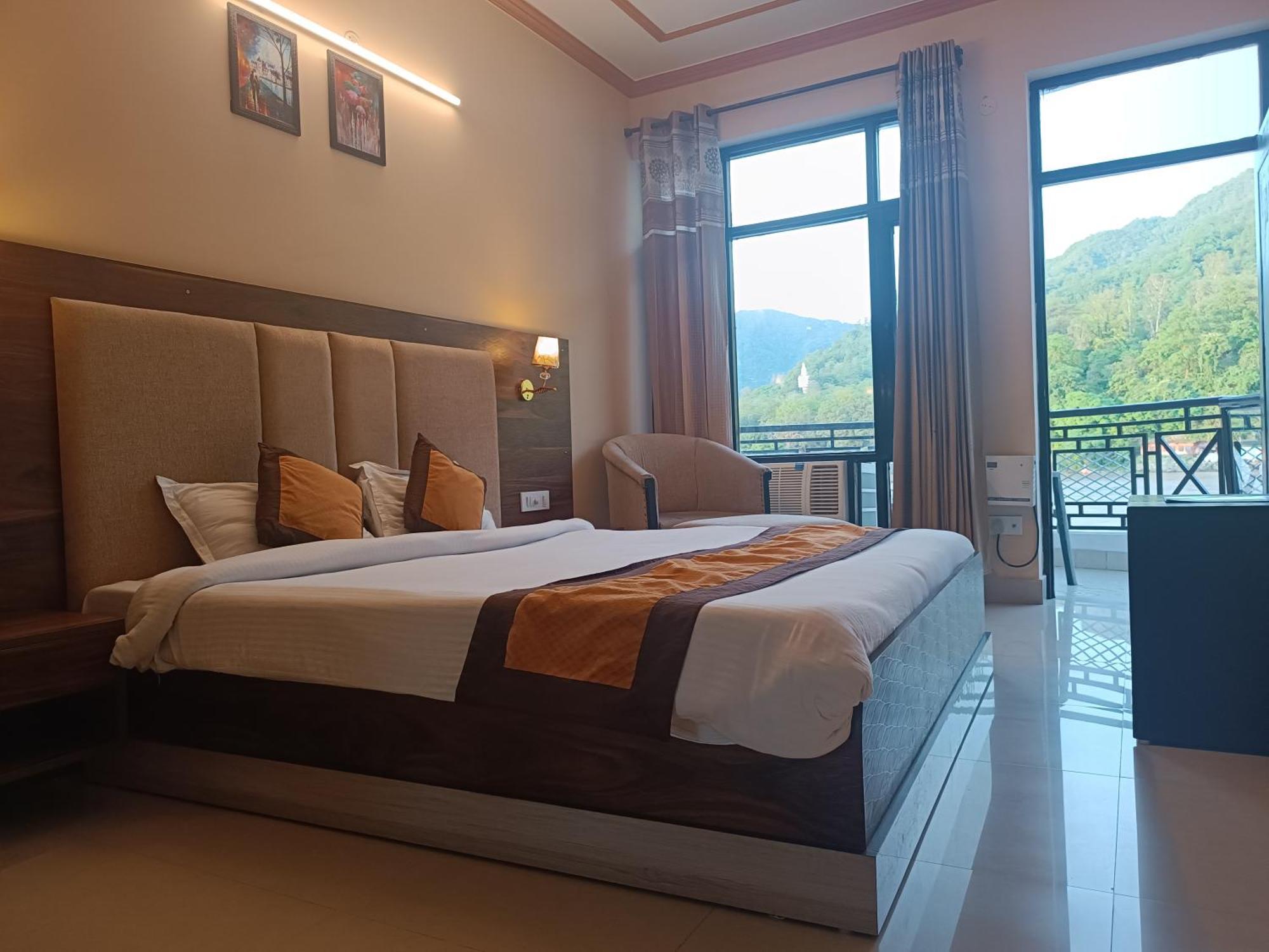 Hotel Prasanna Inn Ришикеш Экстерьер фото