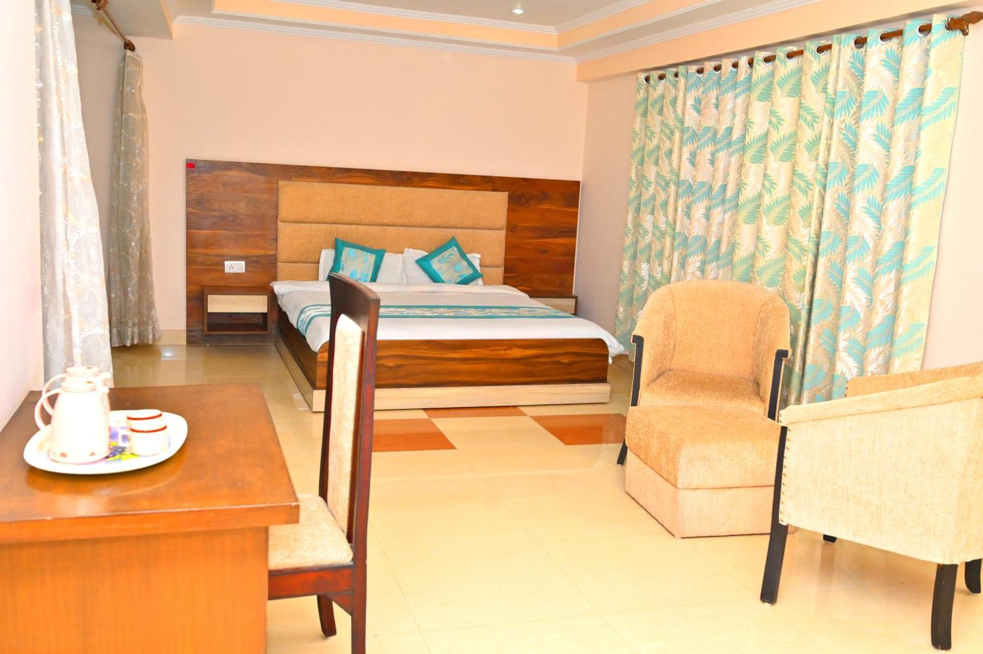 Hotel Prasanna Inn Ришикеш Экстерьер фото