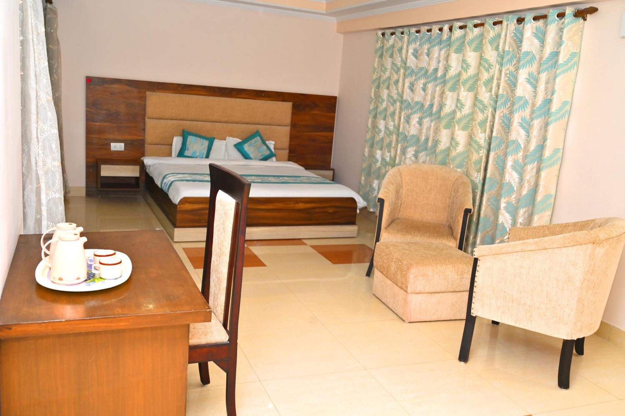 Hotel Prasanna Inn Ришикеш Экстерьер фото